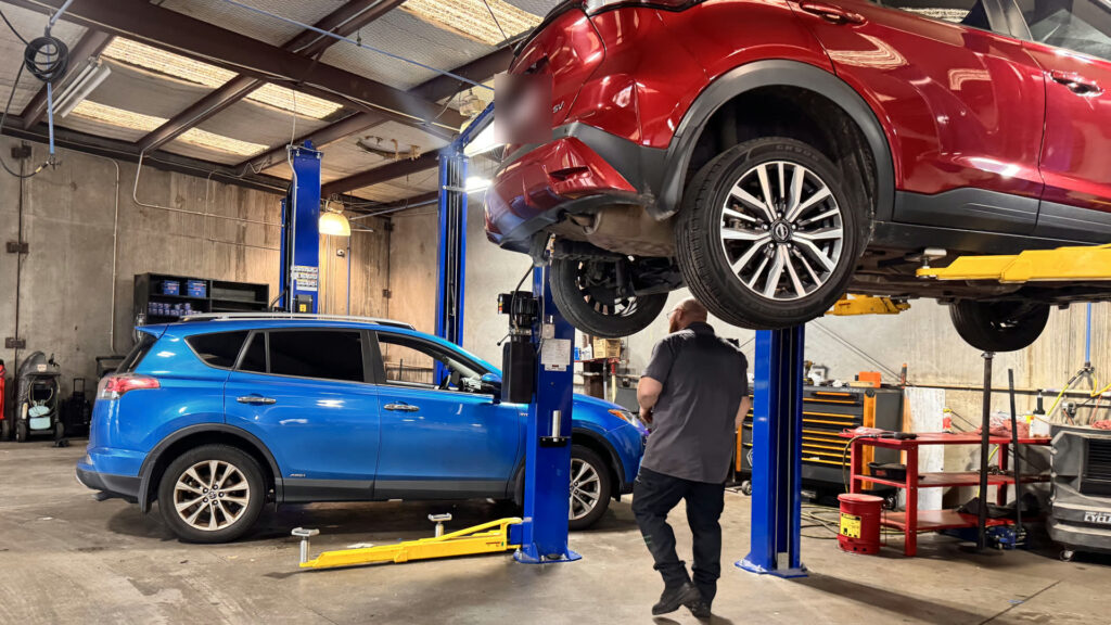 Service bay at Integrity 1st Car Pros in Grapevine